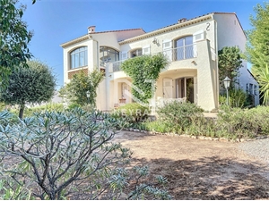 villa à la vente -   83700  SAINT RAPHAEL, surface 131 m2 vente villa - UBI475391096